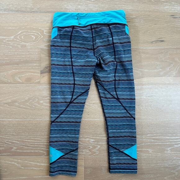 Lululemon Bundle 3 Cropped Leggings sz 8 Camo Striped Checked - Picture 3 of 9